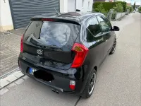 Gebraucht Kia Picanto Attract 69 PS (50 kW) 2011 Schwarz Kleinwagen