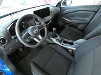 Gebraucht Nissan Juke Acenta 114 PS (83 kW) 2024 Magnetic blue SUV