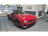 Neu Dodge Charger 551 PS (405 kW) 2026 Redeye exterior paint Kleinwagen
