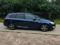 Gebraucht Opel Astra 125 PS (91 kW) 2011 Blau Kombi