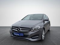 Gebraucht Mercedes B180 122 PS (89 kW) 2016 Grau Van / Kleinbus