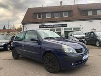 Używany Renault Clio II Dynamique 98 KM (72 kW) 2002 Niebieski Hatchback