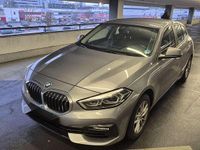 Gebraucht BMW 118 136 PS (100 kW) 2022 Grau Kleinwagen