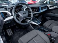 Gebraucht Audi Q4 e-tron Basis 125 kW (170 PS) 2023 Gletscherweiß SUV