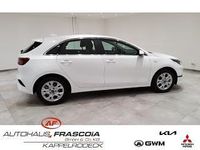 Gebraucht Kia Ceed Vision 140 PS (102 kW) 2025 Weiß Kleinwagen