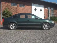 Gebraucht VW Passat Basis 101 PS (74 kW) 1998 Grün Limousine
