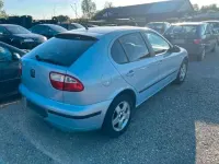 Second-hand Seat Leon 105 CP (77 kW) 2003 Albastru Hatchback