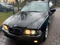 Gebraucht BMW 530 193 PS (141 kW) 2003 Schwarz Kombi