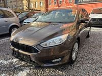Gebraucht Ford Focus Trend 125 PS (91 kW) 2015 Beige Limousine