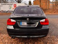 Gebraucht BMW 325 M Sport 218 PS (160 kW) 2006 Grün Limousine