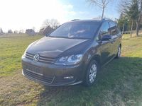Gebraucht VW Sharan 140 PS (102 kW) 2015 Braun Van / Kleinbus