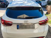 gebraucht Hyundai i40 i40Kombi blue 1.7 CRDi DCT Premium