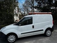 Second-hand Opel Combo 95 CP (69 kW) 2018 Alb Monovolum