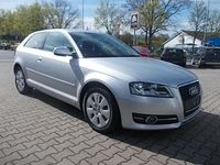 Gebraucht Audi A3 Attraction 105 PS (77 kW) 2010 Silber Kleinwagen