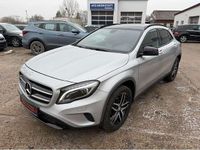 Gebraucht Mercedes GLA220 170 PS (125 kW) 2016 Polarsilber  metalliclack SUV