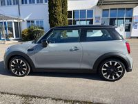 Gebraucht Mini Cooper Classic 136 PS (100 kW) 2022 Grau Kleinwagen