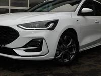 Używany Ford Focus ST-Line 125 KM (91 kW) 2024 Biały Sedan/Limuzyna