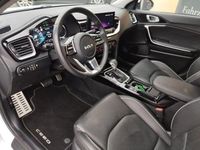 Gebraucht Kia Ceed Platinum Edition 136 PS (100 kW) 2023 Weiß Kleinwagen