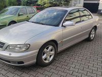 Gebraucht Opel Omega Elegance 170 PS (125 kW) 2000 Starsilber Limousine