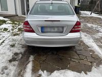 Gebraucht Mercedes C220 150 PS (110 kW) 2006 Silber Limousine