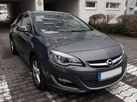 Gebraucht Opel Astra Innovation 131 PS (96 kW) 2013 Grau Limousine