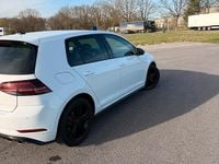 Gebraucht VW Golf VII 116 PS (85 kW) 2019 Weiß Kleinwagen
