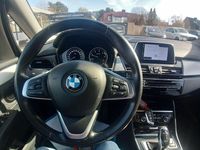 Gebraucht BMW 218 Advantage 150 PS (110 kW) 2020 Orange Kombi