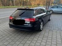 Gebraucht Audi A6 177 PS (130 kW) 2012 Schwarz Kombi