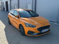 Gebraucht Ford Focus Performance Edition 280 PS (205 kW) 2020 Orange Limousine