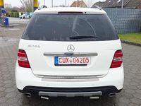 Gebraucht Mercedes ML320 224 PS (164 kW) 2007 Weiß SUV