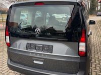 Gebraucht VW Caddy Basis 102 PS (75 kW) 2021 Grau Van / Kleinbus