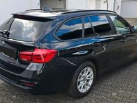 gebraucht BMW 320 i xDrive Touring Automatik