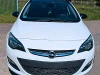Gebraucht Opel Astra 115 PS (84 kW) 2015 Weiß Kleinwagen