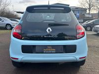 Gebraucht Renault Twingo Luxe 90 PS (66 kW) 2015 Blau Kleinwagen