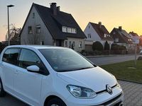 Gebraucht VW up! 60 PS (44 kW) 2019 Weiß Kleinwagen