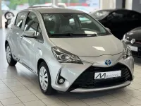 Gebraucht Toyota Yaris Hybrid Comfort 75 PS (55 kW) 2017 Silber Kleinwagen