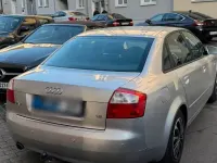 Gebraucht Audi A4 125 PS (91 kW) 2004 Grau Kleinwagen