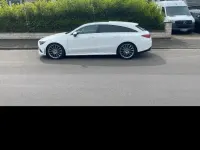 Gebraucht Mercedes CLA220 Shooting Brake 190 PS (139 kW) 2019 Weiß Kombi