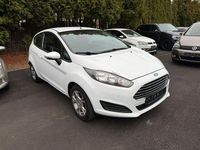 Gebraucht Ford Fiesta SYNC Edition 101 PS (74 kW) 2014 Weiß Kleinwagen