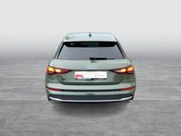 Gebraucht Audi A3 Ambiente 150 PS (110 kW) 2024 Grün Limousine