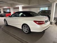 Gebraucht Mercedes E350 AMG line 292 PS (214 kW) 2010 Weiß Cabrio