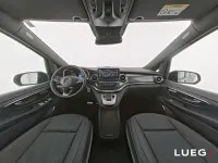 Gebraucht Mercedes V300 237 PS (174 kW) 2024 Grau Van / Kleinbus