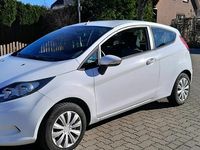 Gebraucht Ford Fiesta 82 PS (60 kW) 2009 Weiß Kleinwagen