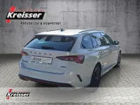 Gebraucht Skoda Octavia RS 200 PS (147 kW) 2023 Weiß Kombi