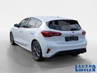 Gebraucht Ford Focus ST-Line 125 PS (91 kW) 2025 Frostweiß Limousine