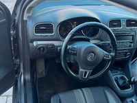 Gebraucht VW Golf VII Trendline 110 PS (80 kW) 2012 Grau Limousine