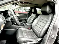 Gebraucht Citroën C5 X Shine 181 PS (133 kW) 2022 Lackierung platiniumgrau/typ Kombi