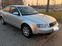Używany Audi A4 2003 Srebrny Sedan/Limuzyna