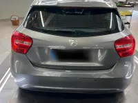 Gebraucht Mercedes A180 122 PS (89 kW) 2015 Grau Kleinwagen