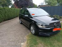 Gebraucht VW Touran 116 PS (85 kW) 2018 Schwarz Van / Kleinbus